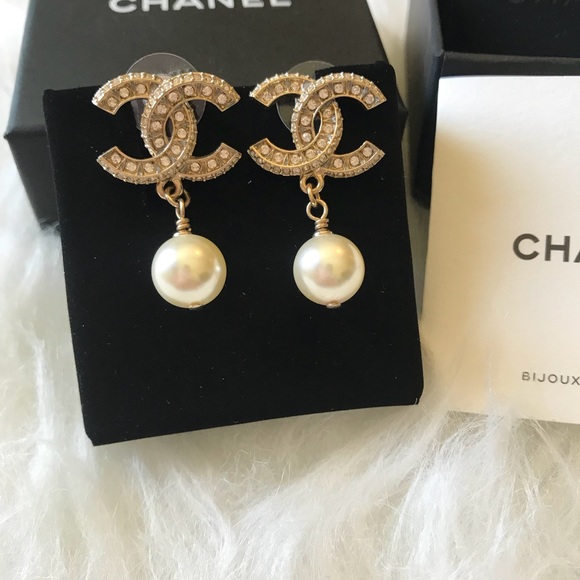 ⛔️❌SOLD❌⛔️CHANEL classic double C logo with pearls - Picture 6 of 8